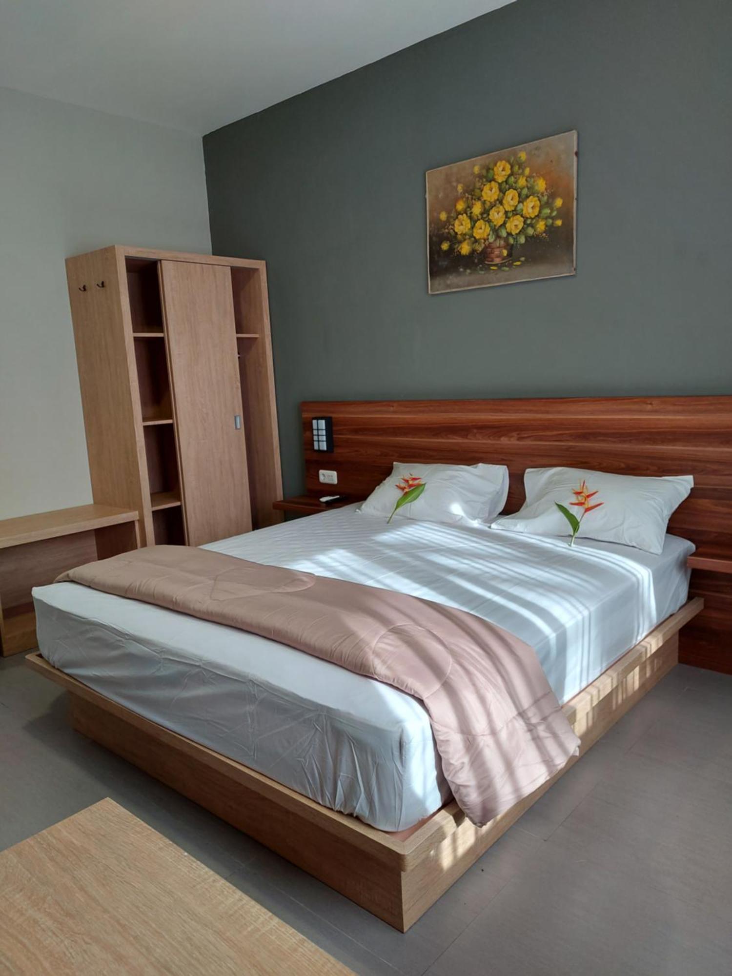 Uluwatu Yellow Guest House מראה חיצוני תמונה